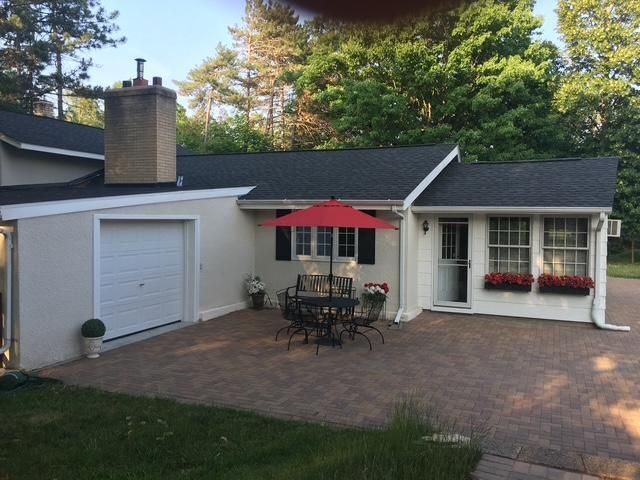 935 Century Avenue N, Maplewood, MN 55119