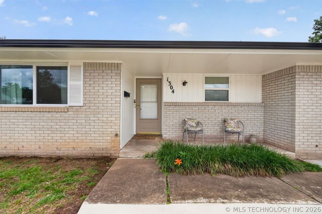 1304 E Boyd Street, Norman, OK 73071