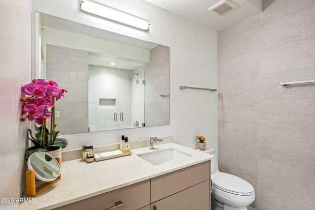 7180 E Kierland Boulevard 305, Scottsdale, AZ 85254