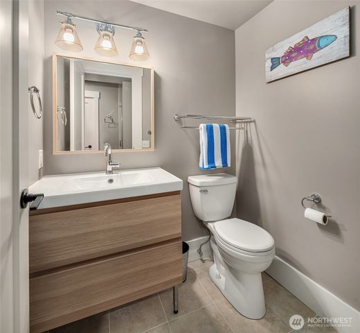 13967 SW 248th Street, Vashon, WA 98070