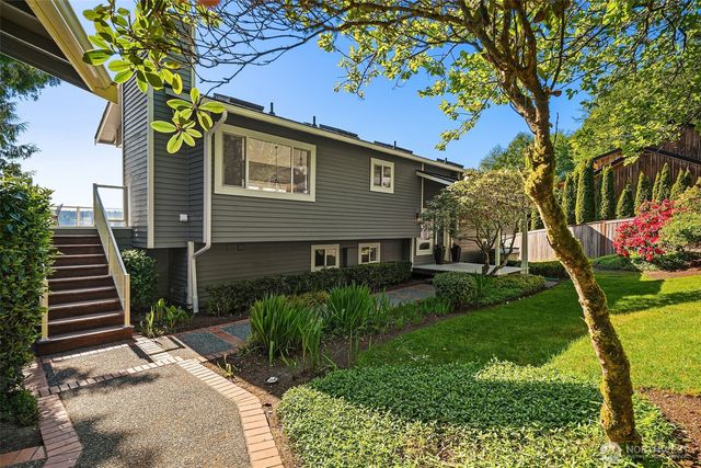 13967 SW 248th Street, Vashon, WA 98070