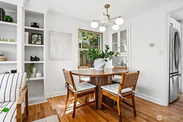 3243 22nd Avenue W, Seattle, WA 98199