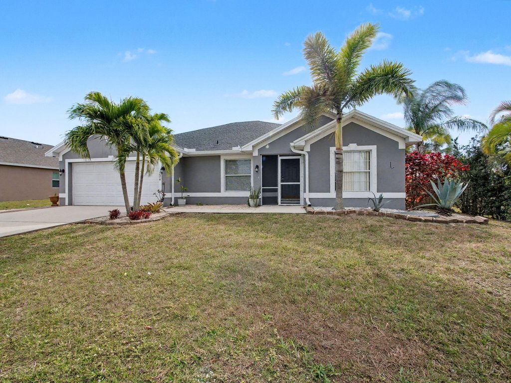 2674 SE Melaleuca Boulevard, Port St. Lucie, Port St Lucie, FL 34952