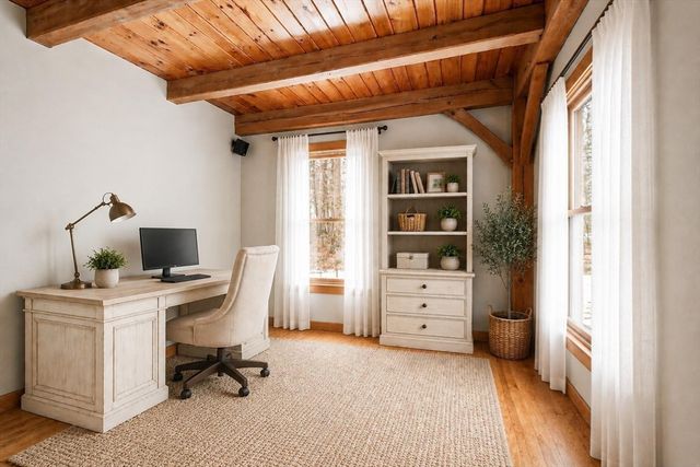 5 Blueberry Hill Ln, Westminster, MA 01473