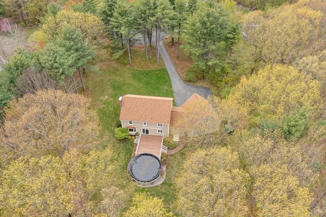 5 Blueberry Hill Ln, Westminster, MA 01473