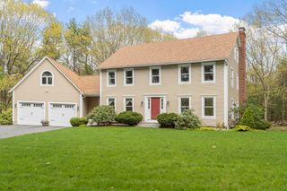 5 Blueberry Hill Ln, Westminster, MA 01473