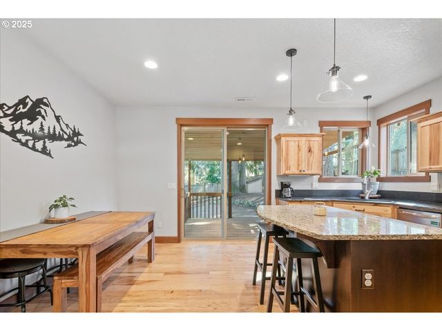 13135 Se WINSTON Rd, Damascus, OR 97089