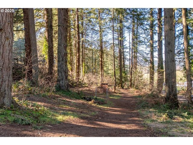 13135 Se WINSTON Rd, Damascus, OR 97089