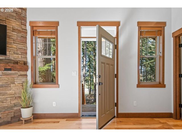 13135 Se WINSTON Rd, Damascus, OR 97089