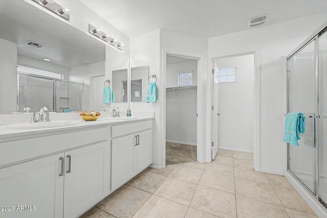 17561 W VILLA HERMOSA Lane, Surprise, AZ 85387