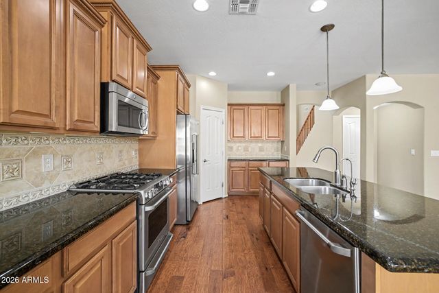 2946 E SANTA FE Lane, Gilbert, AZ 85297