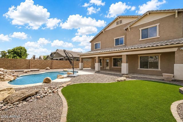2946 E SANTA FE Lane, Gilbert, AZ 85297