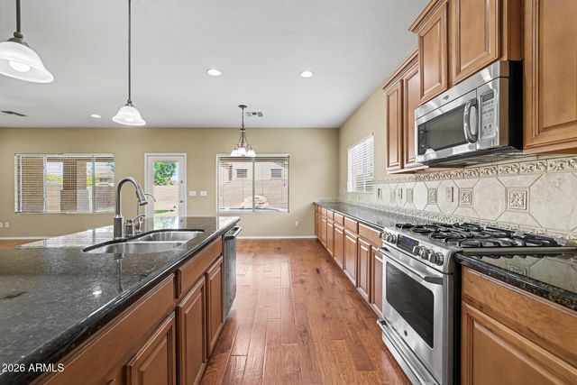 2946 E SANTA FE Lane, Gilbert, AZ 85297
