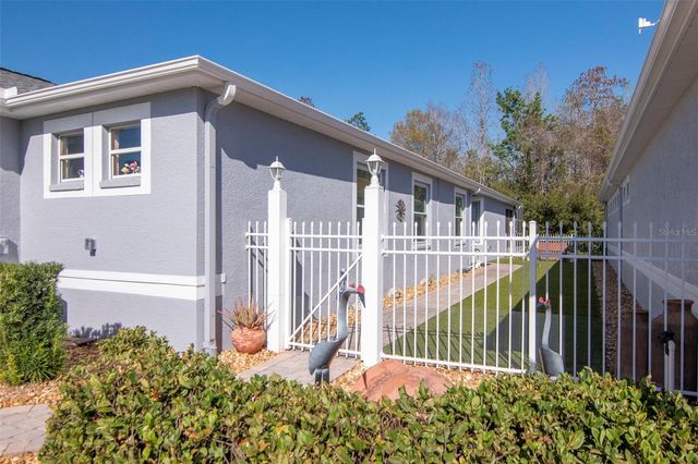 8205 PONKAN ROAD, Land O Lakes, FL 34637