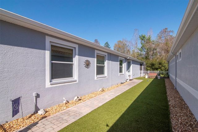 8205 PONKAN ROAD, Land O Lakes, FL 34637