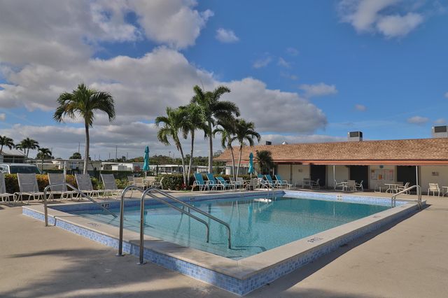 12008 Iguana Bay, Boynton Beach, FL 33436