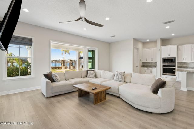 401 MARQUESA CIR Circle, St. Johns, FL 32259