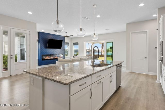 401 MARQUESA CIR Circle, St. Johns, FL 32259