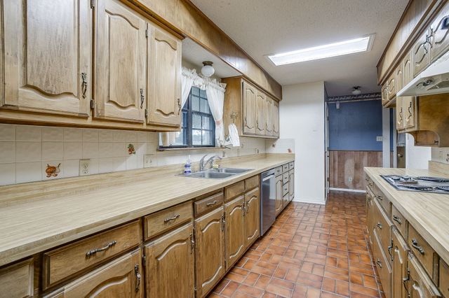 1288 Fm 67, Covington, TX 76636