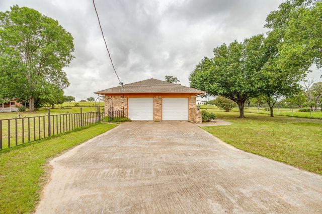 1288 Fm 67, Covington, TX 76636