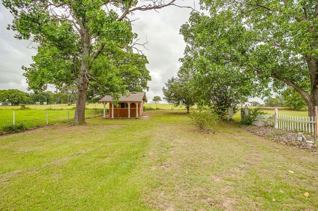1288 Fm 67, Covington, TX 76636