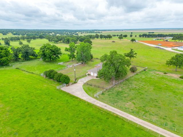 1288 Fm 67, Covington, TX 76636