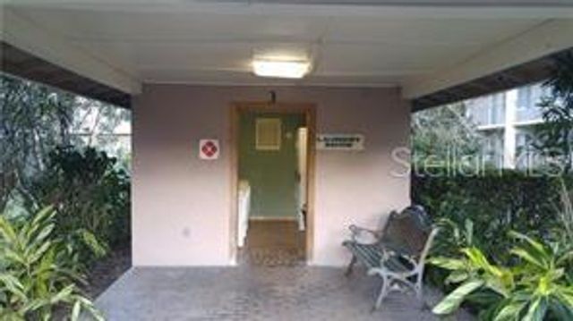 133 OYSTER BAY CIRCLE 330, Altamonte Springs, FL 32701