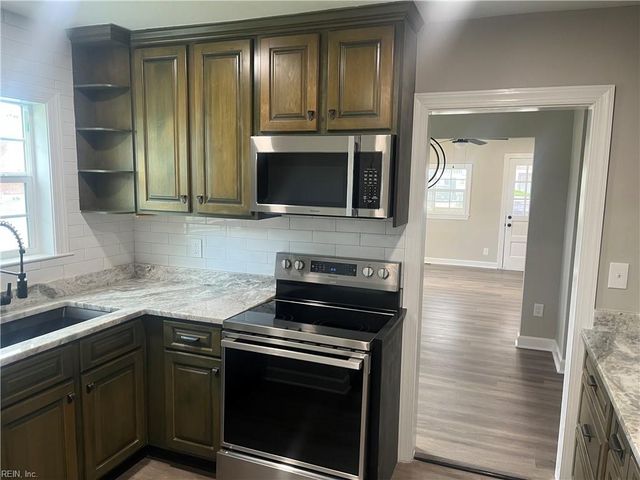 3501 Creig ST, Portsmouth, VA 23707