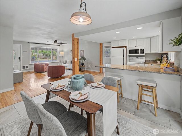 11822 Carter Avenue SW, Port Orchard, WA 98367
