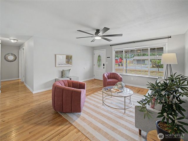 11822 Carter Avenue SW, Port Orchard, WA 98367