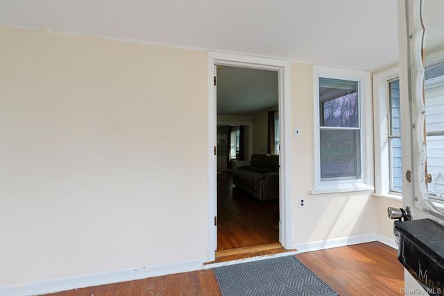 48 Thompson Street, Newburgh, NY 12550