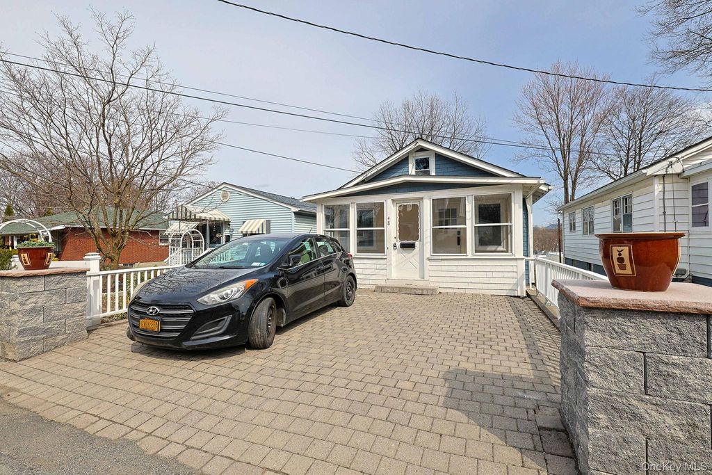 48 Thompson Street, Newburgh, NY 12550