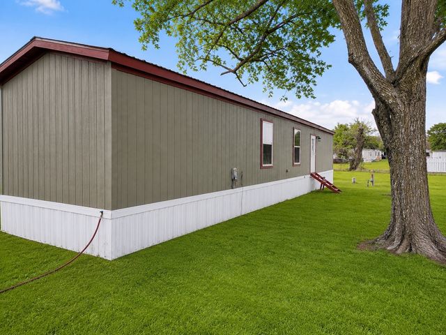 2900 S Interstate Highway 35 E 80, Waxahachie, TX 75165