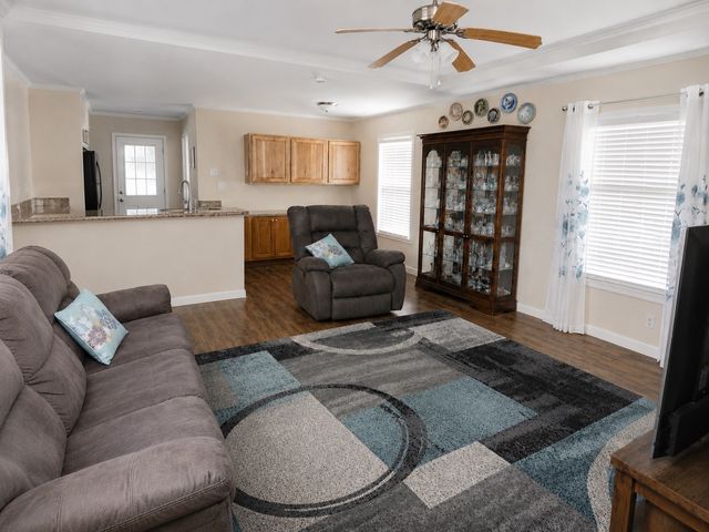 2900 S Interstate Highway 35 E 80, Waxahachie, TX 75165