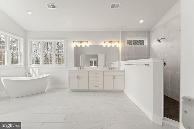 5903 COPPER MILL DR, Fredericksburg, VA 22407