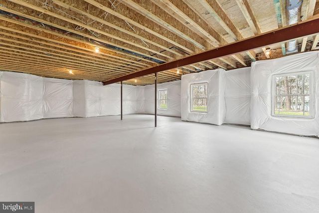 5903 COPPER MILL DR, Fredericksburg, VA 22407