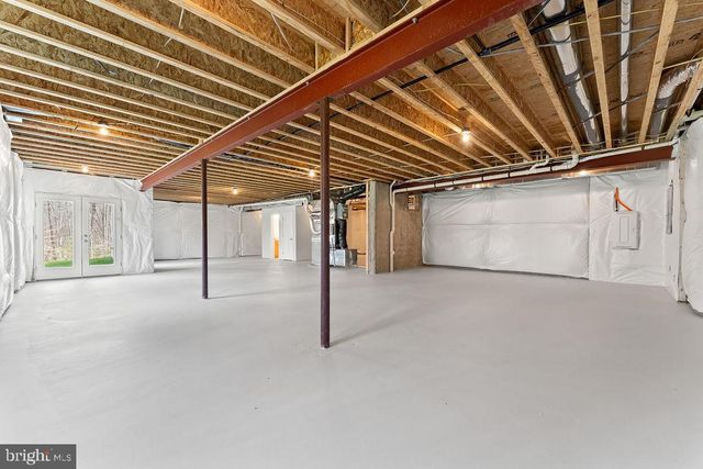 5903 COPPER MILL DR, Fredericksburg, VA 22407