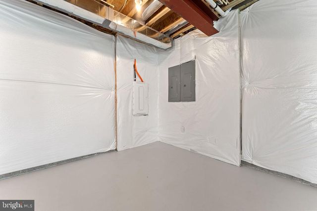 5903 COPPER MILL DR, Fredericksburg, VA 22407