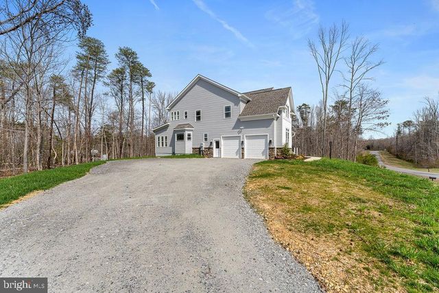 5903 COPPER MILL DR, Fredericksburg, VA 22407