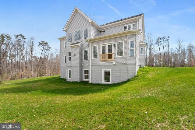 5903 COPPER MILL DR, Fredericksburg, VA 22407