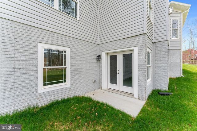 5903 COPPER MILL DR, Fredericksburg, VA 22407