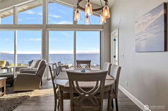 121 Keystone Avenue, Coupeville, WA 98239