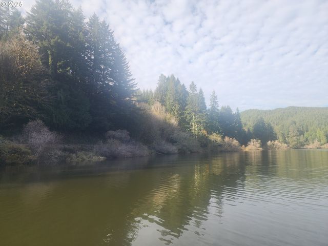 0 N Tenmile, Lakeside, OR 97449