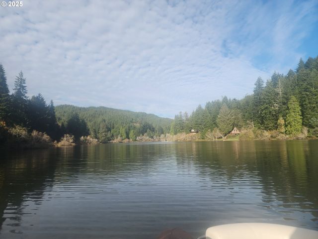 0 N Tenmile, Lakeside, OR 97449