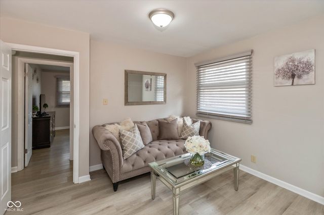 421 E City Center Drive, Carmel, IN 46032