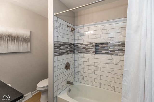 421 E City Center Drive, Carmel, IN 46032