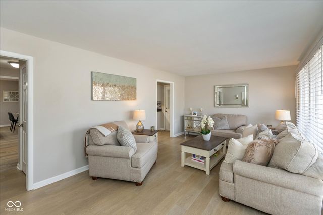 421 E City Center Drive, Carmel, IN 46032