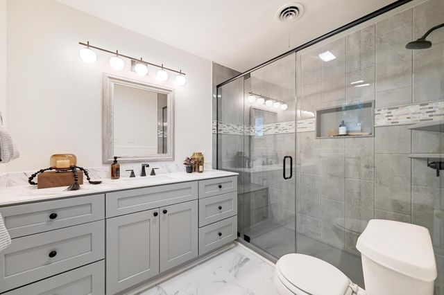 5912 Highland Hills DR, Austin, TX 78731
