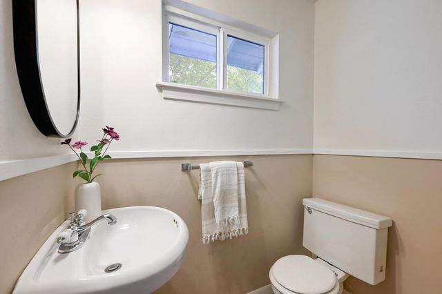 5912 Highland Hills DR, Austin, TX 78731