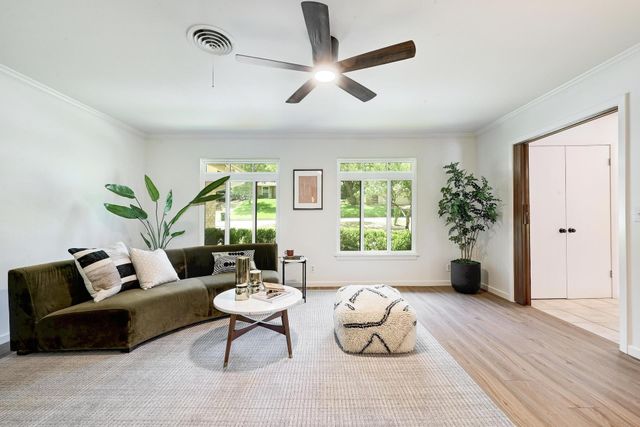 5912 Highland Hills DR, Austin, TX 78731